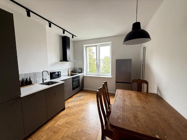 Dwupokojowe mieszkanie blisko pl. Wilsona Warszawa, Żoliborz
