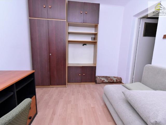 Na sprzedaż przestronne mieszkanie 43 m² z balkonem w centrum Kielc