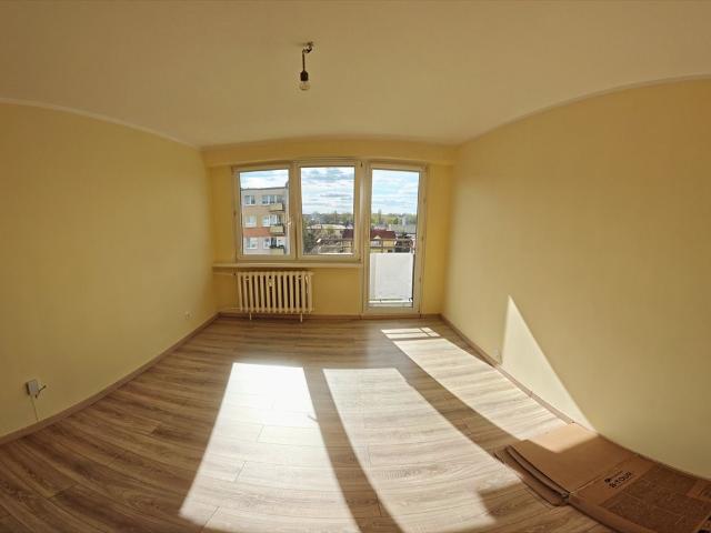 Zapraszam do obejrzenia odświeżonego mieszkania 39 m² z balkonem w cichej okolicy