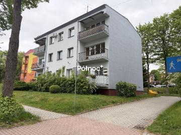 Dwupokojowe mieszkanie z balkonem, centrum Bolesławca
