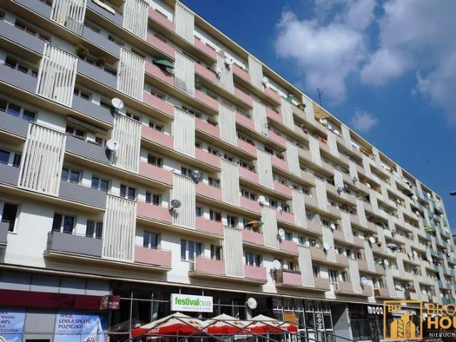 Dwupokojowe mieszkanie z balkonem, cicha okolica, blisko centrum