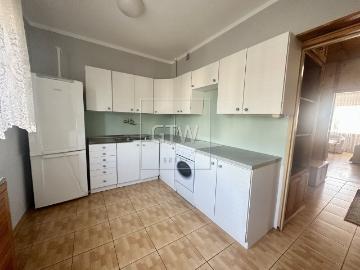 Dwupokojowe mieszkanie z balkonem i miejscami parkingowymi