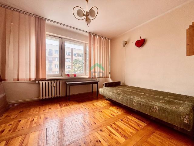 Do sprzedania przestronne 2 pokojowe mieszkanie 45,9 m² z balkonem i parkingiem
