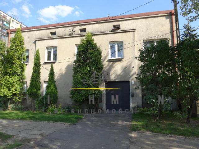 Dwupokojowe mieszkanie z garażem i dużym poddaszem