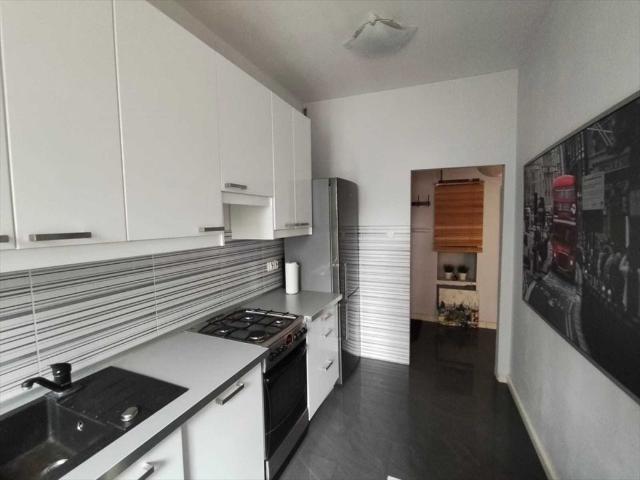 Zapraszam do obejrzenia 42 m² mieszkania z dużymi pokojami i piwnicą