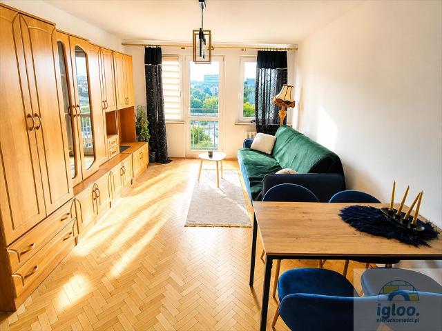 Dwupokojowe mieszkanie z panoramicznym widokiem na Kielce