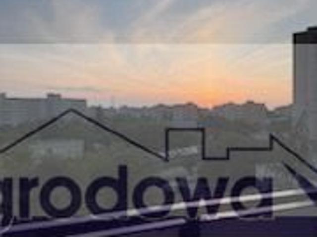 Dwupokojowe mieszkanie z prywatną kuchnią, blisko metra