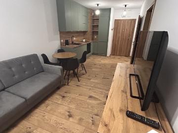 Dwupokojowe mieszkanie 33,92 m² z ogródkiem, parter — Chojnickie Biuro Nieruchomości