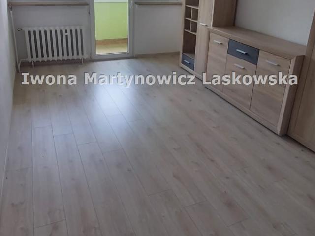 Dwupokojowe mieszkanie 44,3 m² z oddzielną kuchnią i piwnicą