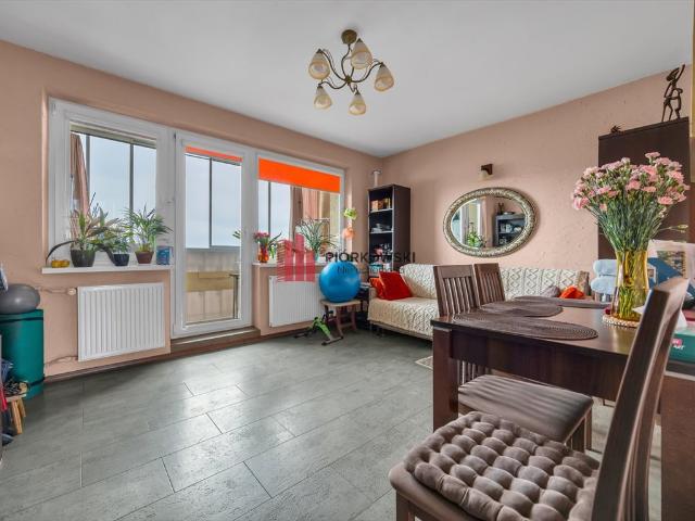 Dwupokojowe mieszkanie 42,4 m² z balkonem widok na Ursynów i Wilanów