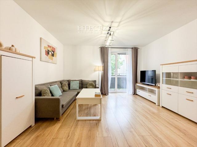 Dwupokojowe mieszkanie 43 m² z balkonem, pełne wyposażenie polecam