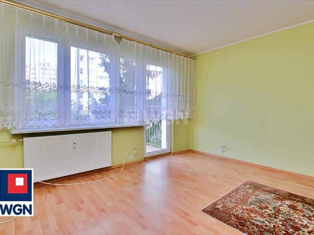 Dwupokojowe po remoncie, funkcjonalne, blisko sklepów polecam