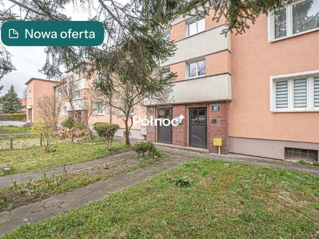 Dwupoziomowe 3 pokojowe mieszkanie z klimatyczną sypialnią