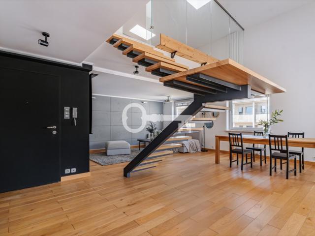 Dwupoziomowe 106 m² z tarasem, klimatyzacją polecam