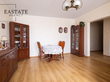 Dwupoziomowe 100 m² mieszkanie z balkonem i garażem