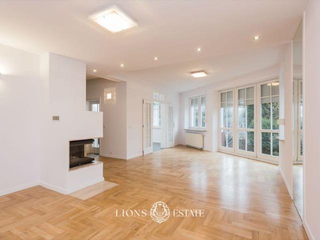 Dwupoziomowe 133 m2 apartament z tarasem i garażem