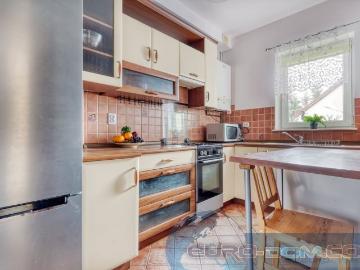 Dwupoziomowe 2 pok. + garderoba, balkon, parking