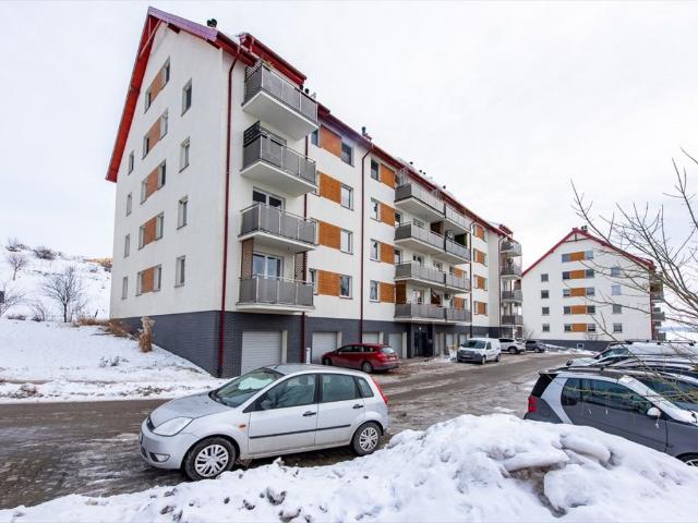 Dwupoziomowe 5 pok. mieszkanie z balkonem zapraszam