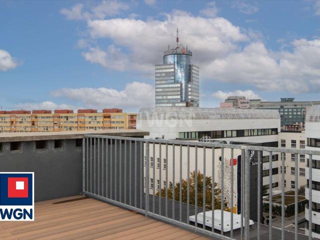 Polecam dwupoziomowe mieszkanie 75,33 m² z tarasem w centrum Szczecina