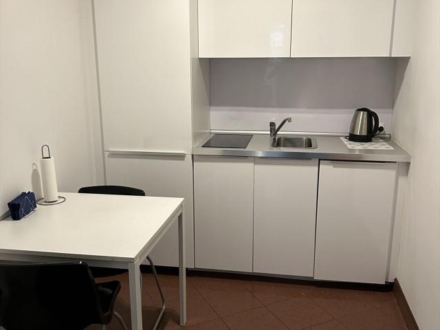 Dwupoziomowe biuro 186 m² w centrum Warszawy polecam