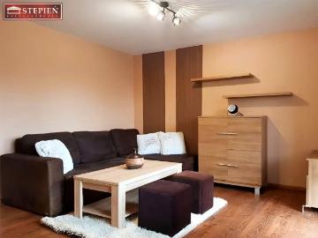 Dwupoziomowe mieszkanie 50 m² w willi z balkonem Jelenia Góra, Maciejowa