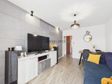 Dwupoziomowe 52,4 m² z balkonem i garderobą
