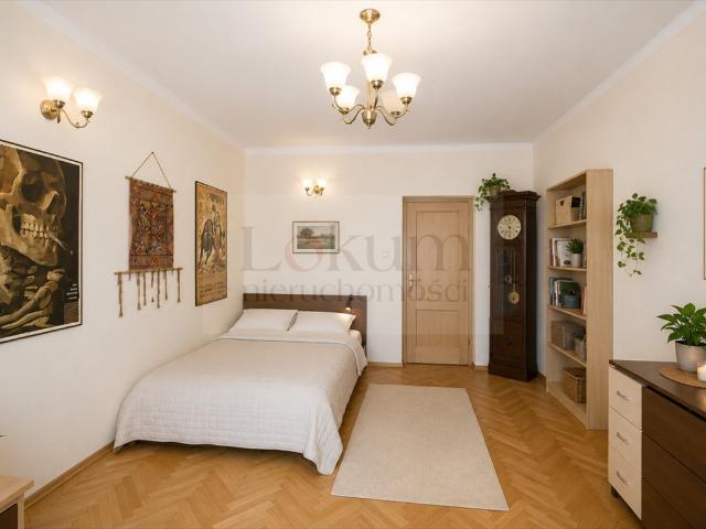 Dwupoziomowe mieszkanie 107,94 m2 w centrum Warszawy