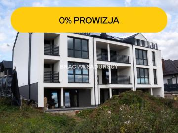 Dwupoziomowe mieszkanie z antresolą i ogródkiem w Gaju