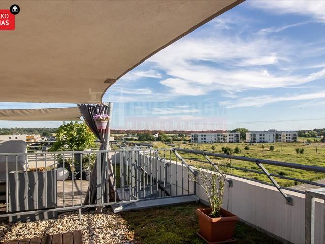 Sprzedam dwupoziomowe mieszkanie z tarasem 45 m² w Opolu