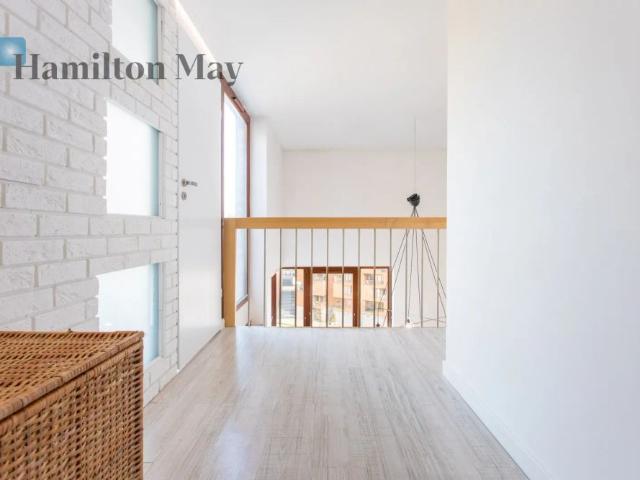 Dwupoziomowy apartament 4 pokoje z dużym tarasem zlokalizowany na osiedlu Corte Verona na Grabiszynie