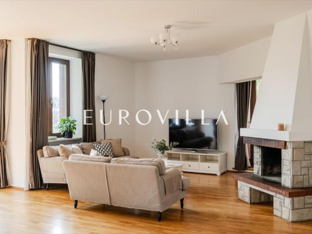 Dwupoziomowy apartament 155 m² Mokotów, blisko metra