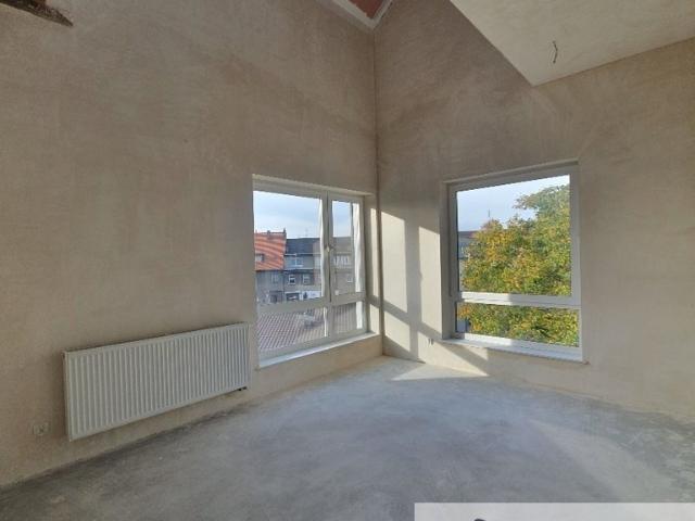 Dwupoziomowy lokal biurowy 55,88 m2 z możliwością aranżacji
