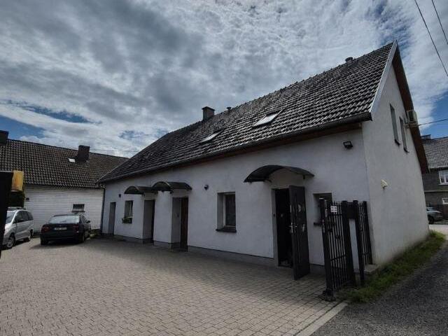 Dwurodzinny dom z najmem, 4 przestrzenie, od zaraz polecam