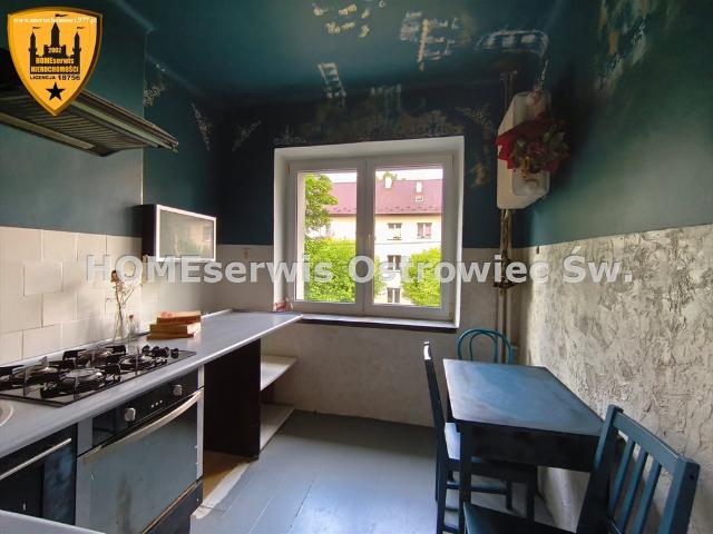 Polecam dwustronne 45 m² mieszkanie z balkonem do remontu