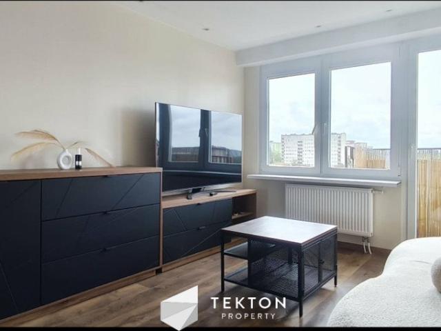 Dwustronne 39 m² po remoncie, balkon, winda polecam