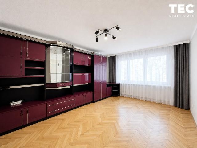 Dwustronne 45 m² mieszkanie w Krakowie Olsza, Bohaterów Wietnamu