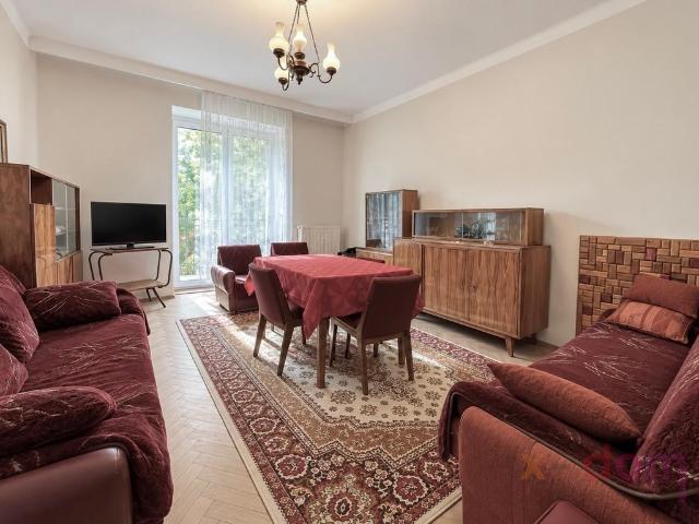 Dwustronne 48,85 m² z balkonem, wysoki standard