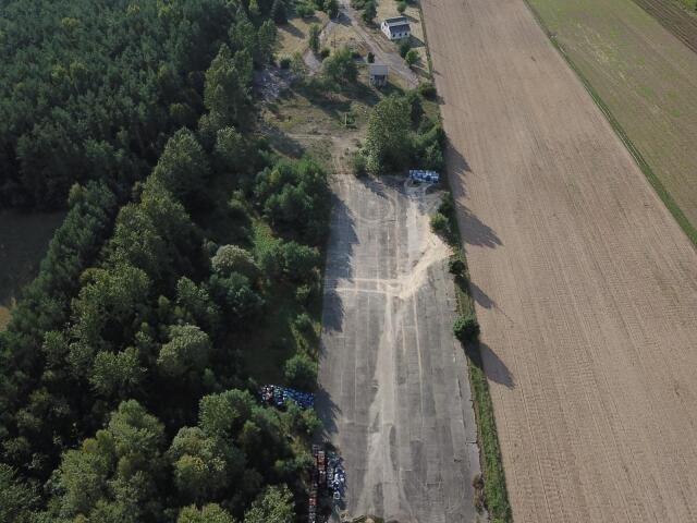 Duży teren 3,56 ha z budynkami w Przytułach Las