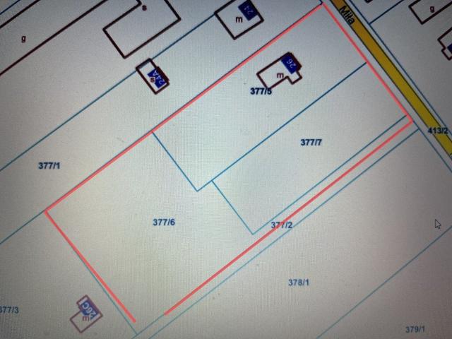 Duża działka 4587 m² z budynkiem 40 m² pod inwestycję