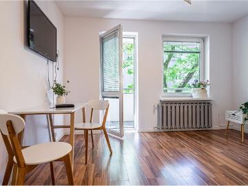 Duża kawalerka z balkonem Poznań Jeżyce