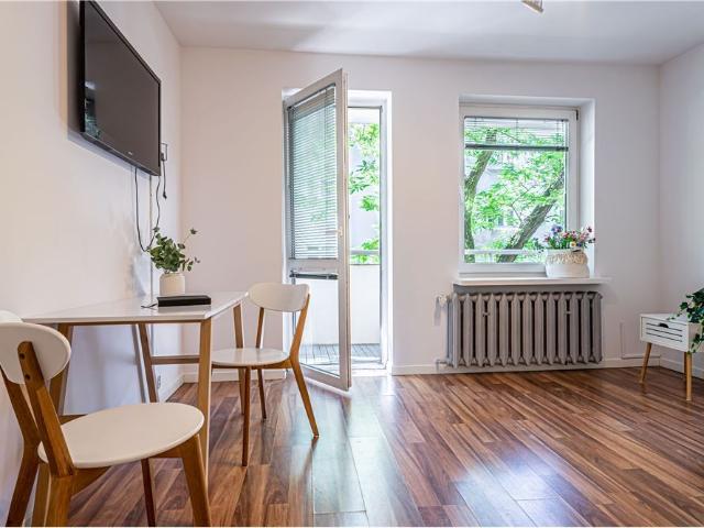 Duża kawalerka z balkonem Poznań Jeżyce