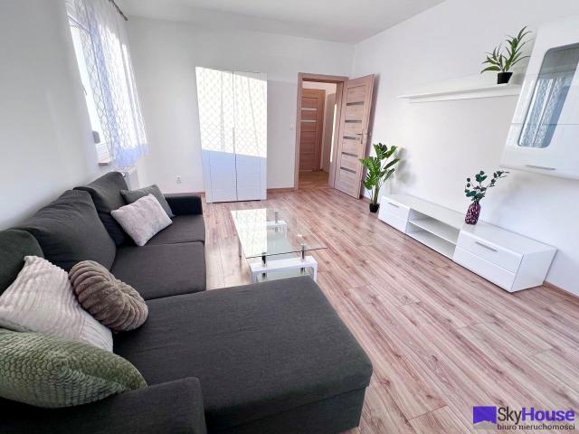 Duże rozkładowe 2 pokojowe balkon komórka garaż Wrocław, Jagodno