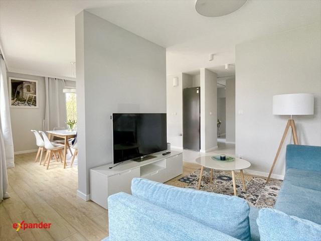 Na sprzedaż przestronne 105,82 m² mieszkanie z ogrodem i garażem