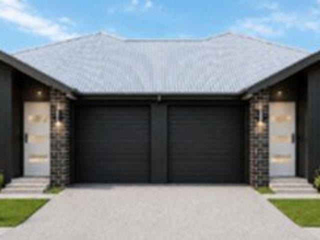 DU PLEX HOME+LAND PACKAGE RENT THEM BOTH OR LIVE IN ONE RENT THE OTHER!