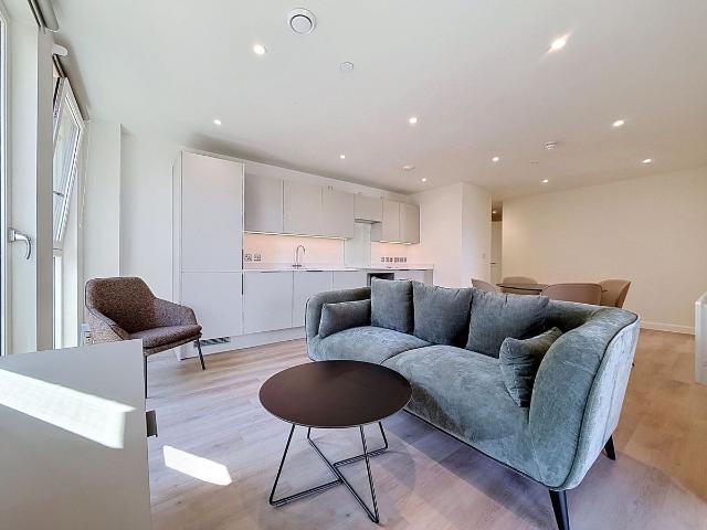 Dumballs Road, Cardiff CF10, 2 bed flat to rent, £1,575 pcm | PrimeLocation