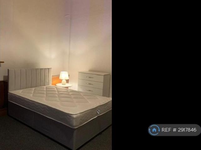 Dumbarton Road, Glasgow, G11 3 bed flat to rent £1,850 pcm £427 pw
