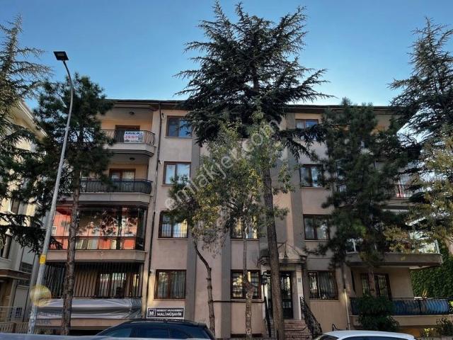 Dumlupınar Mah. 4+1 Afjetli 200m² Kiralık Daire