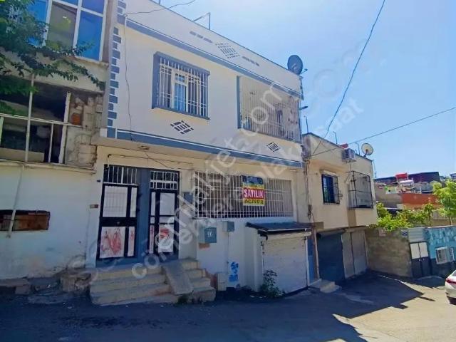 Dumlupınar Mahallesi 2 Katlı Doğalgazlı Garajlı Acil Satılık