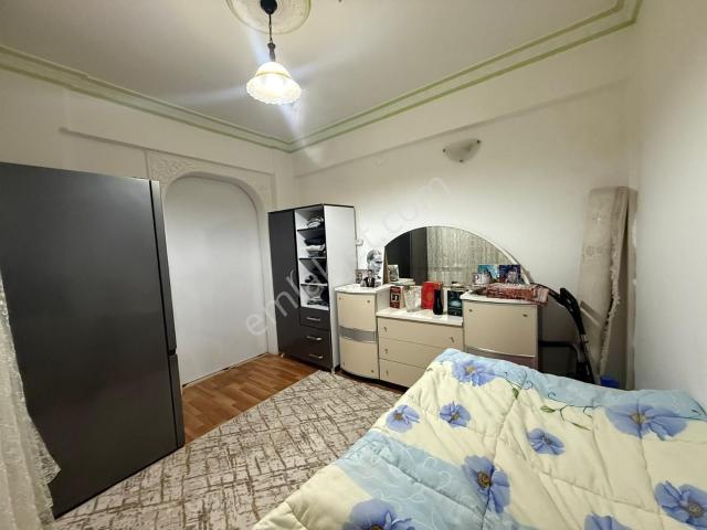 Dumlupınar Mahallesi'nde 3+1dogalgazlı Satılık Daire