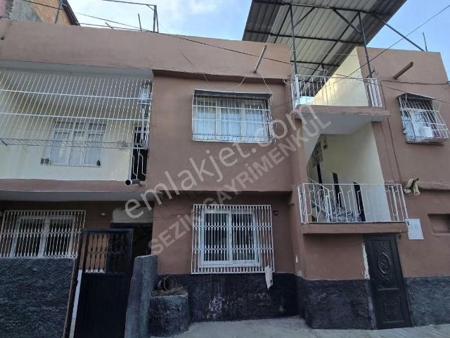 Dumlupınar'da Havaal. Civarı Masrafsız 2.5 Katlı Müstakilev Acil